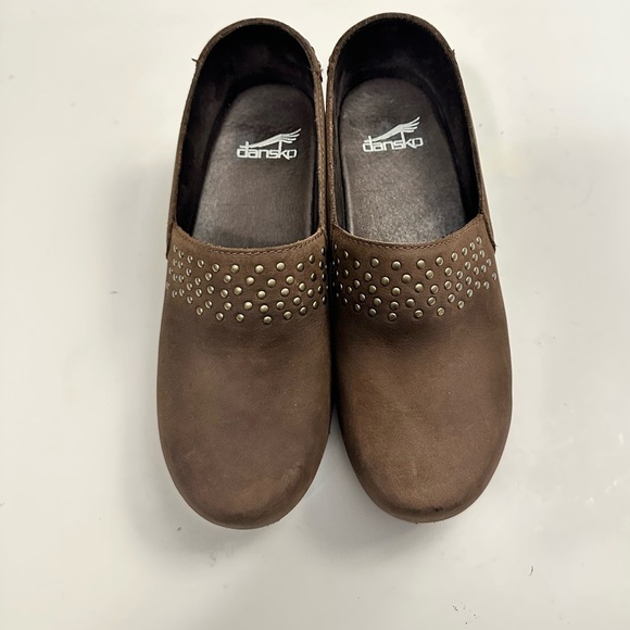 Dansko Women’s Mavis Milled Nubuck Studded Slip On Clog Size EU 37 - US 6.5/7.0 - Picture 4 of 14